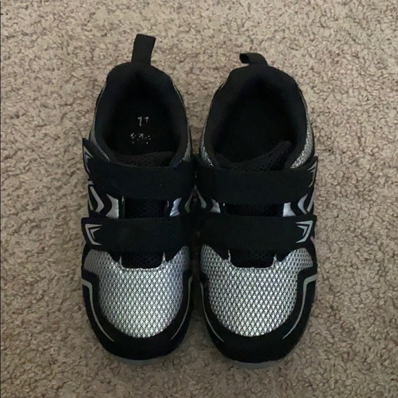 Kid shoes - Picture 1 of 1